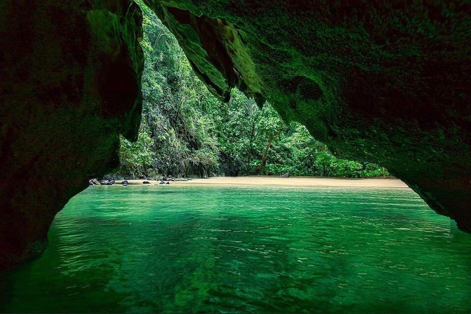 Hong Island Phang Nga Bay lagoon from inside