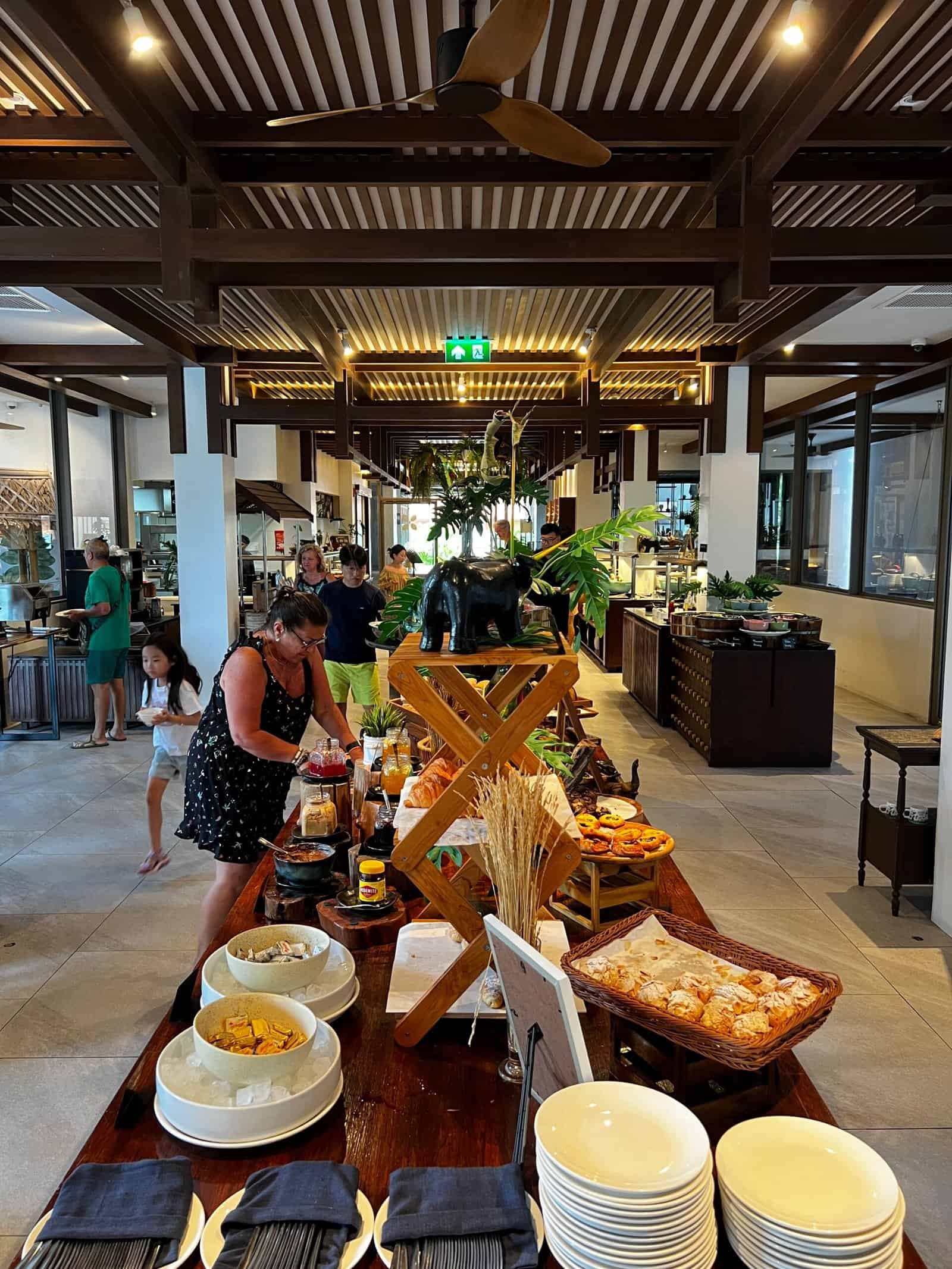 Pullman Khao Lak Resort – Frühstücksbuffet