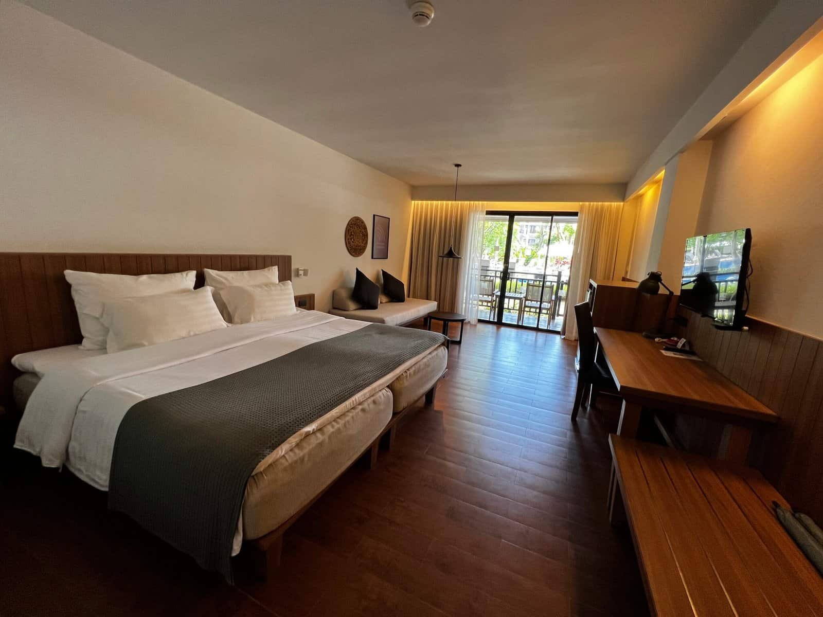 Grand Deluxe Poolblick Zimmer – Sunprime Kamala
