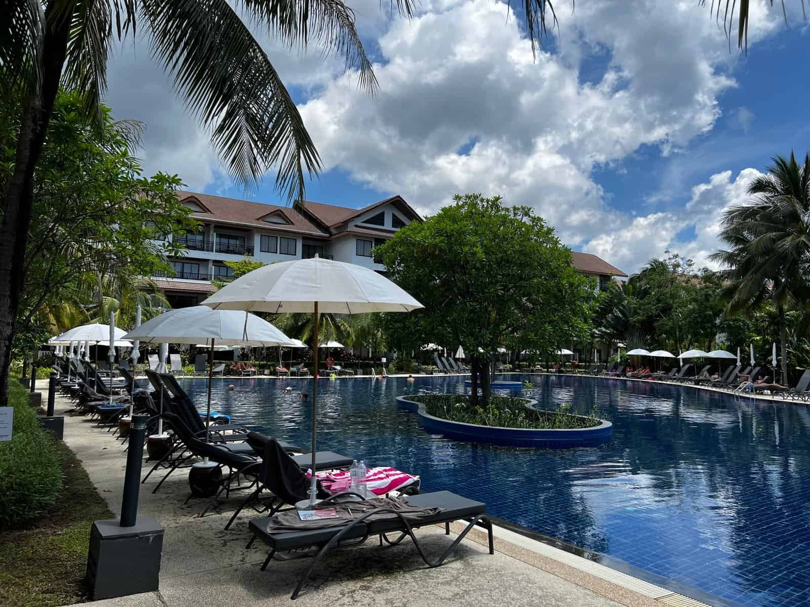 Pool Grand Wing – Sunprime Kamala Beach
