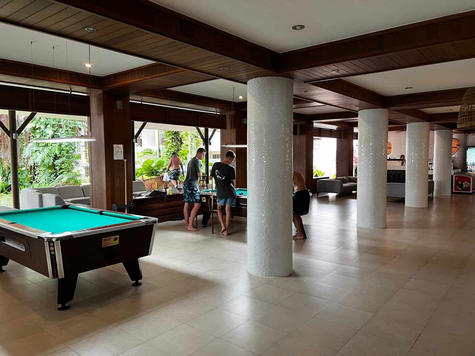 Lobby mit Pool Sunwing Bangtao