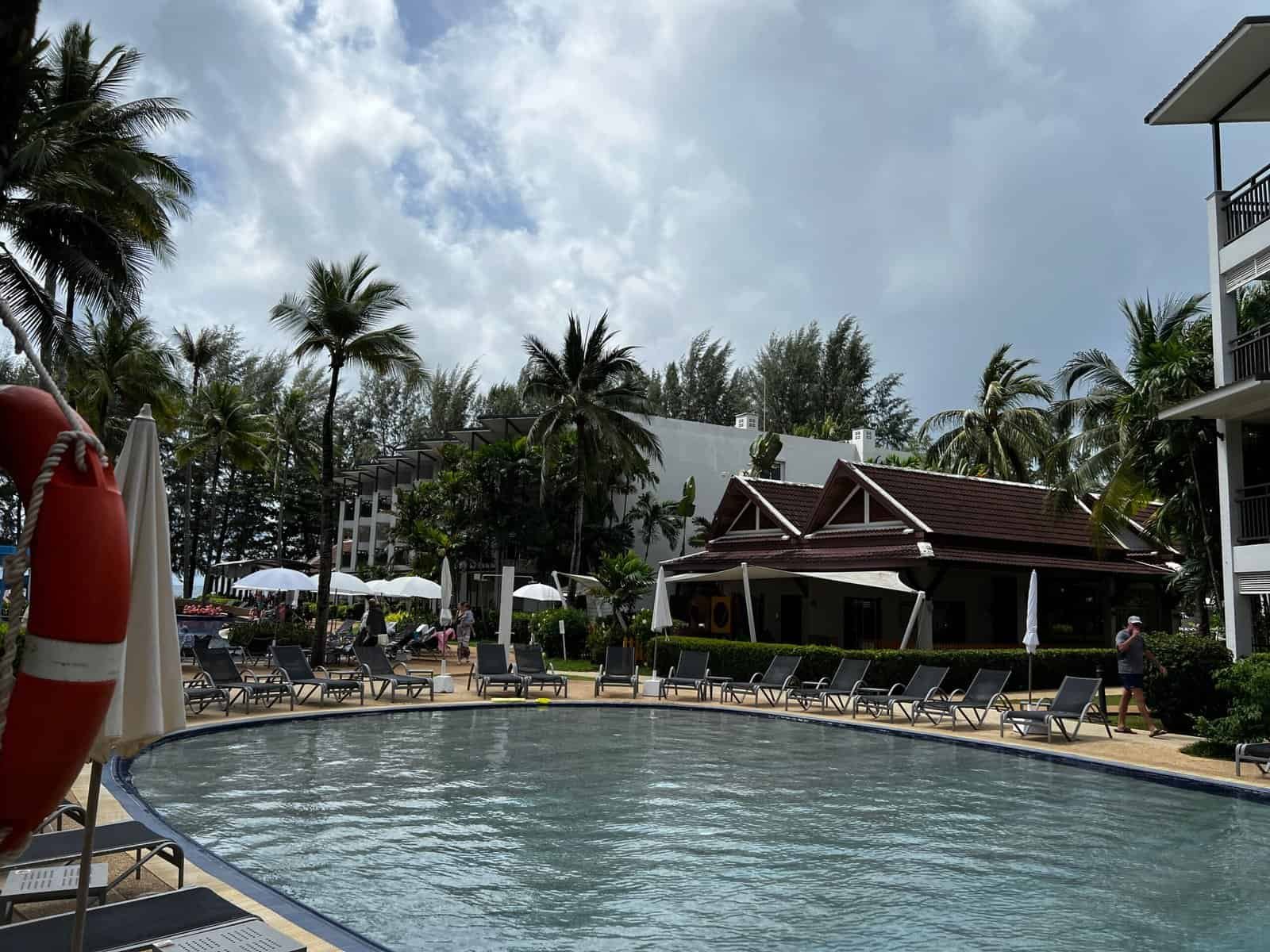 Einer der vielen Pools Sunwing Bangtao