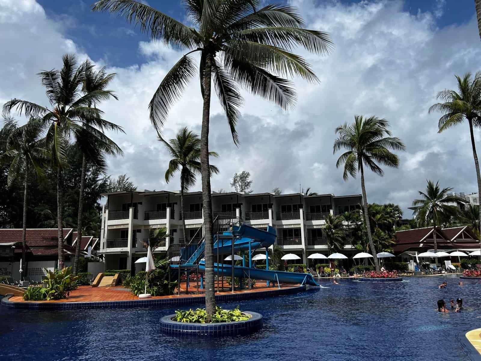 Pool mit Rutsche Sunwing Bangtao
