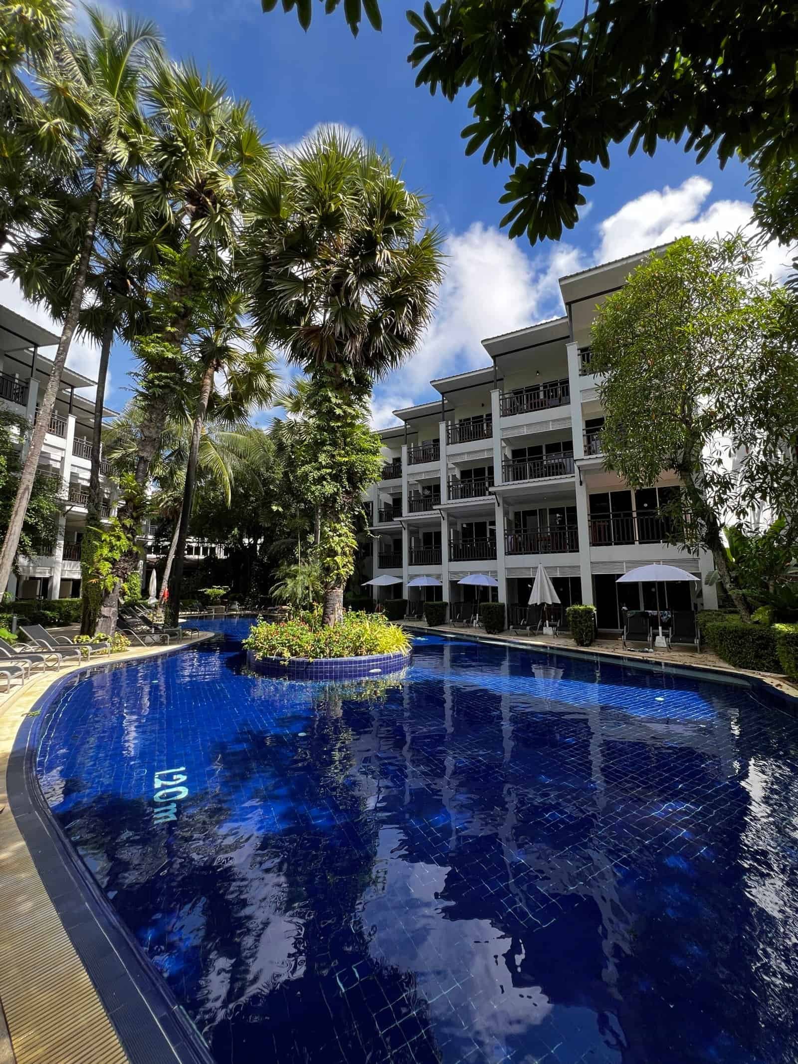 Poolbereich Sunwing Bangtao Beach