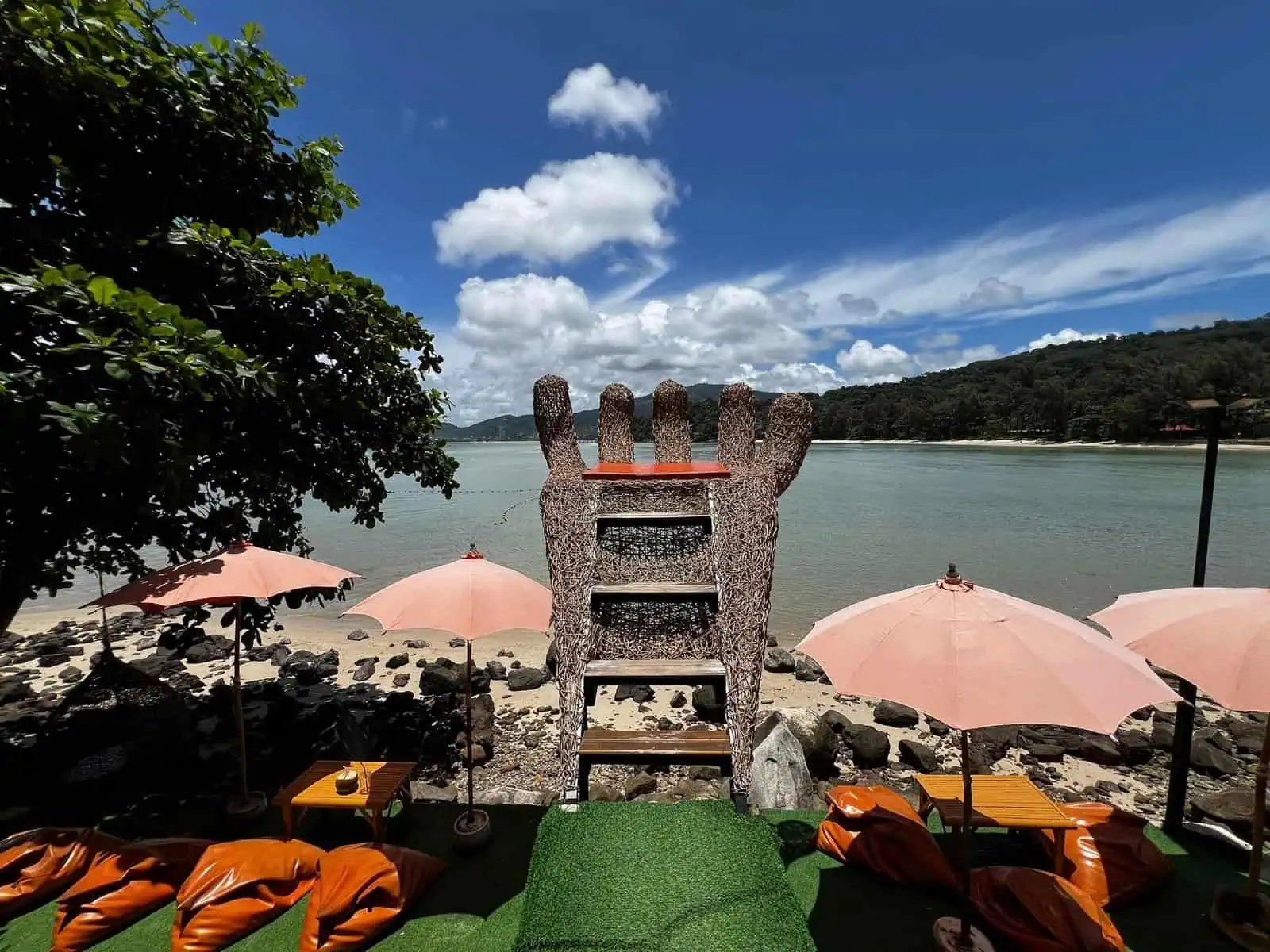 The Cozy Café Phuket