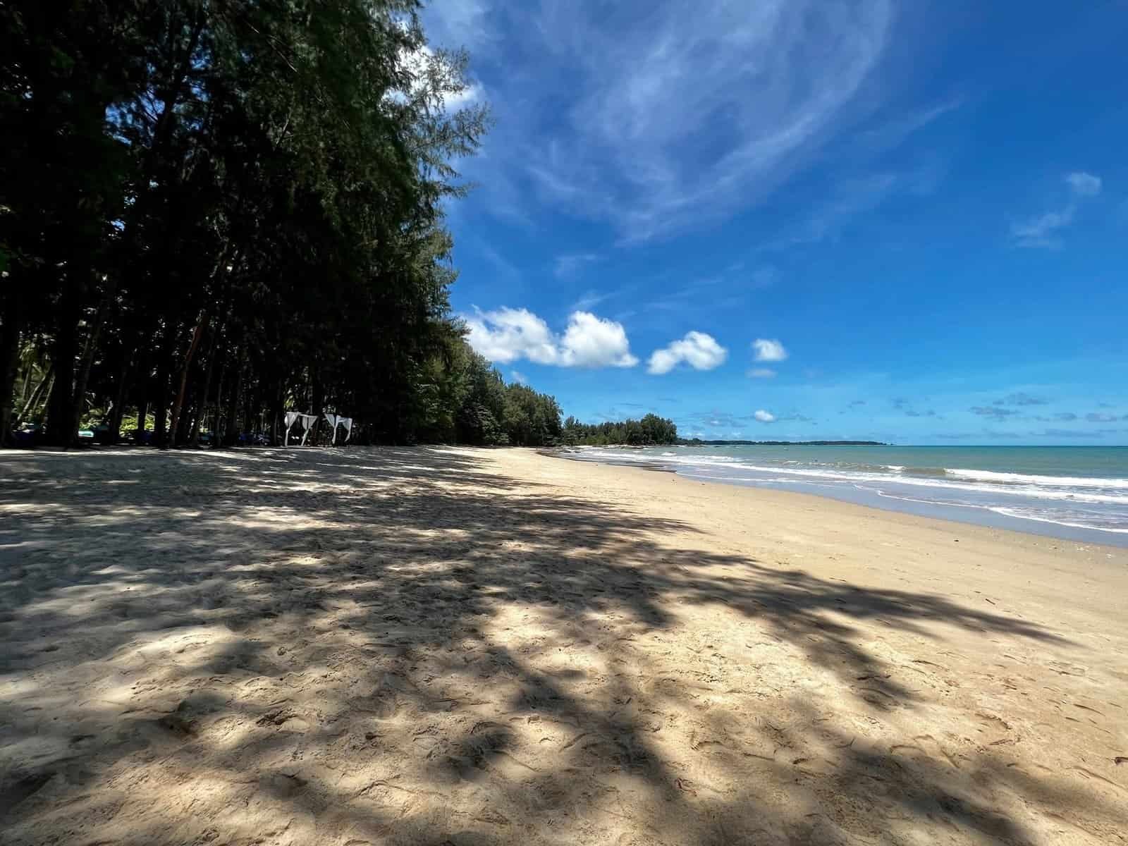 White Sand Beach Khao Lak bei Outrigger und Avani+
