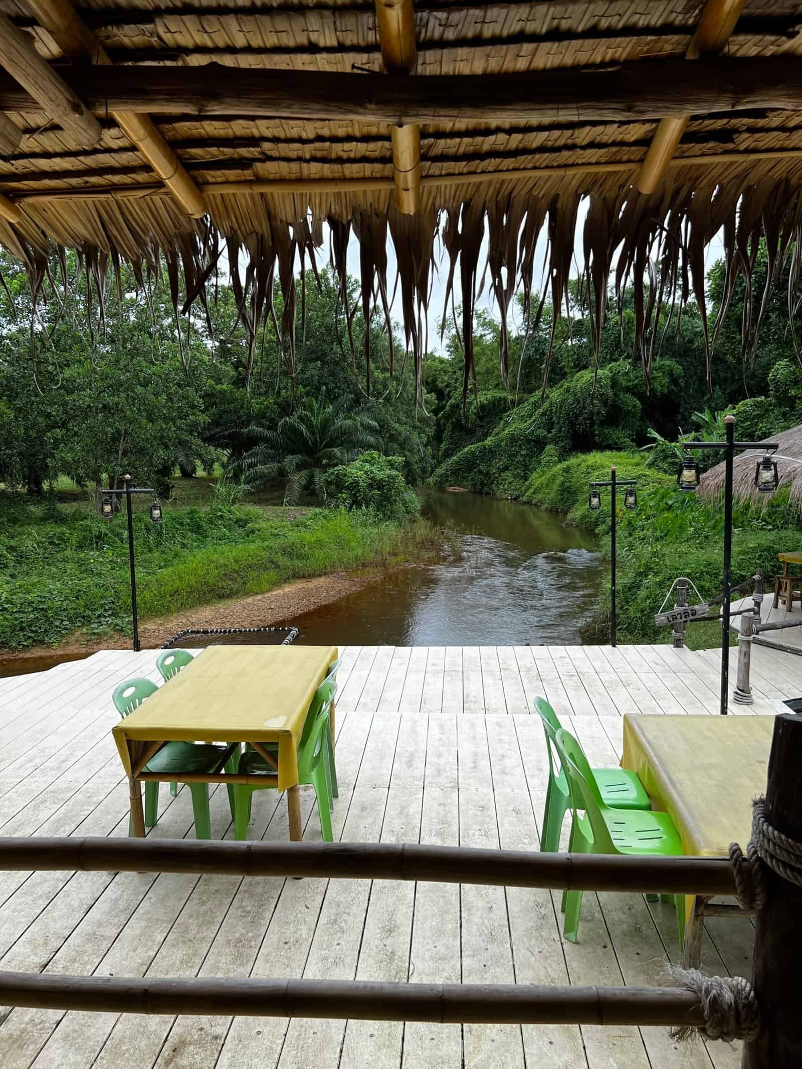 Laoleu Restaurant Khao Lak inmitten der Natur